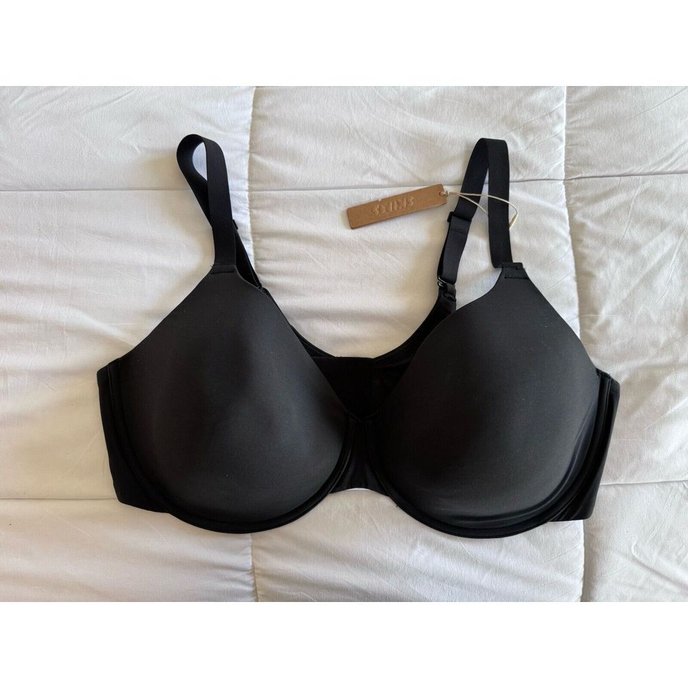 SKIMS Black Bra